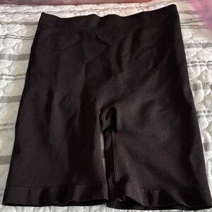 Women's Black shapewear,never worn but has been laundered!
